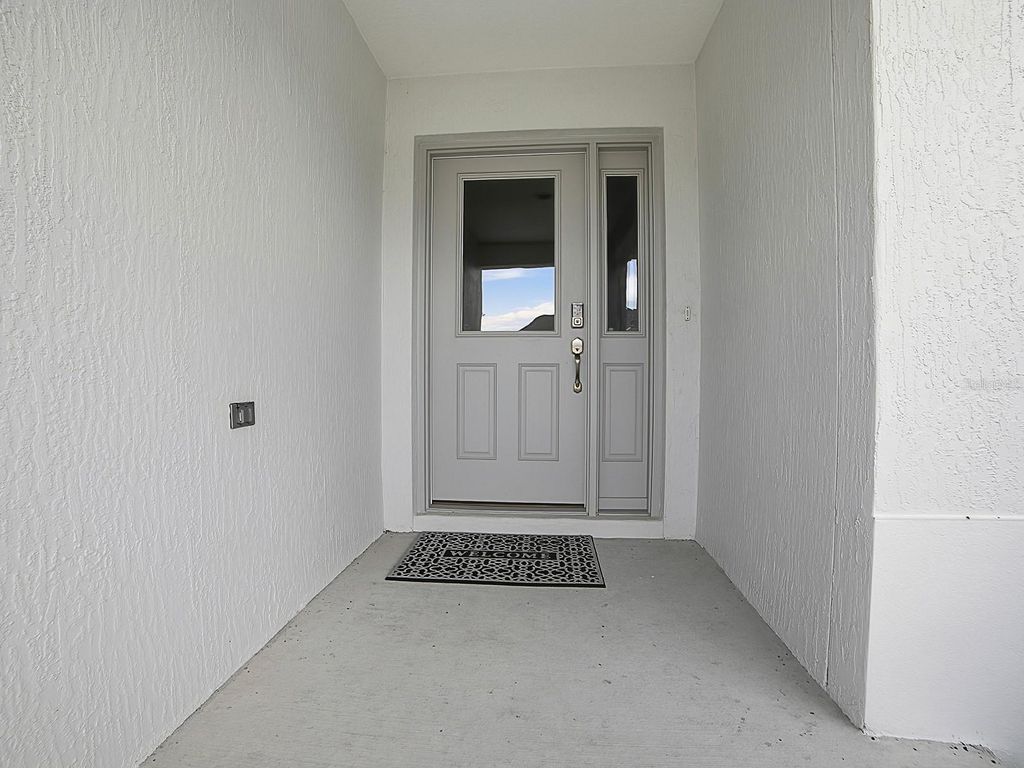 Photo of 1404 Hearns Loop, The Villages, FL 34762 (MLS # G5112731)