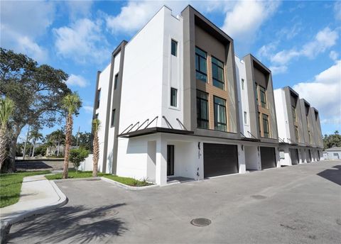 3002 W PLATT 6 TAMPA FL 33609