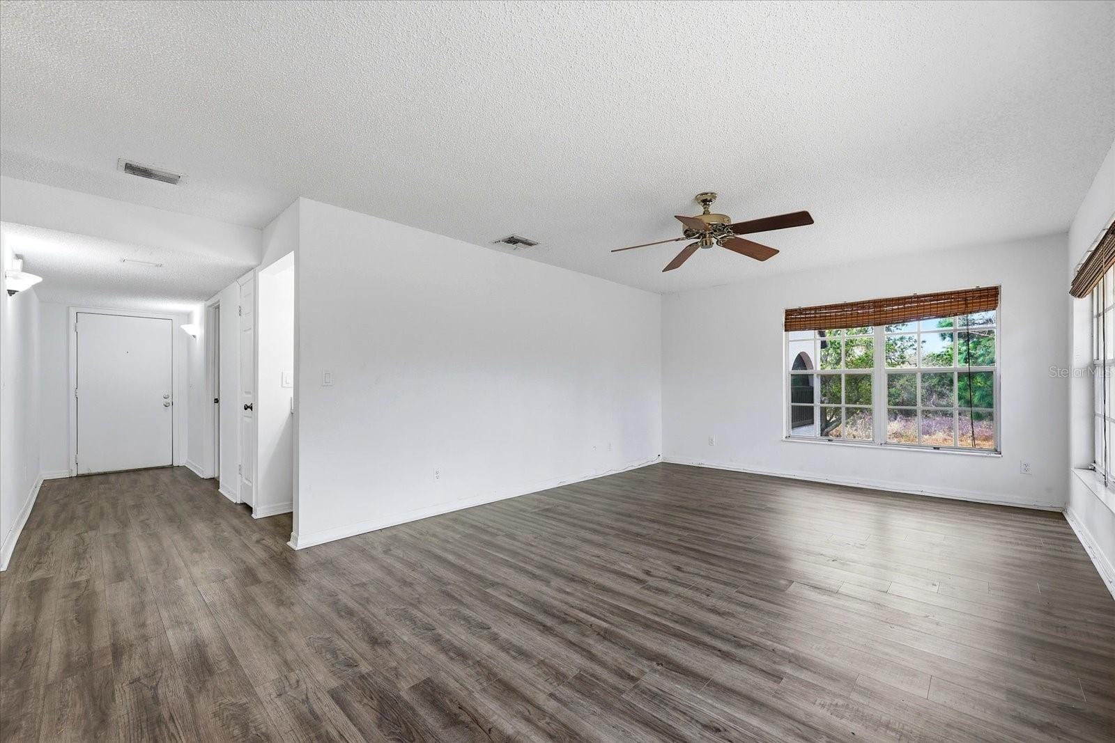 HARBOUR TOWNE CONDO - Residential