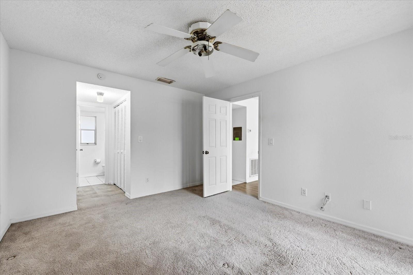 HARBOUR TOWNE CONDO - Residential