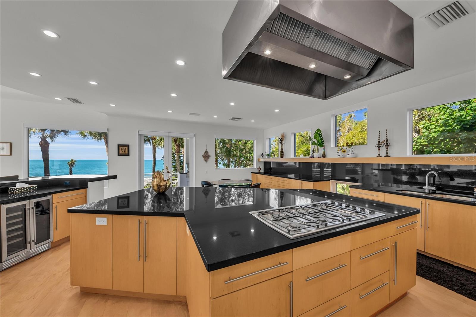 NORTH MANASOTA KEY - Residential