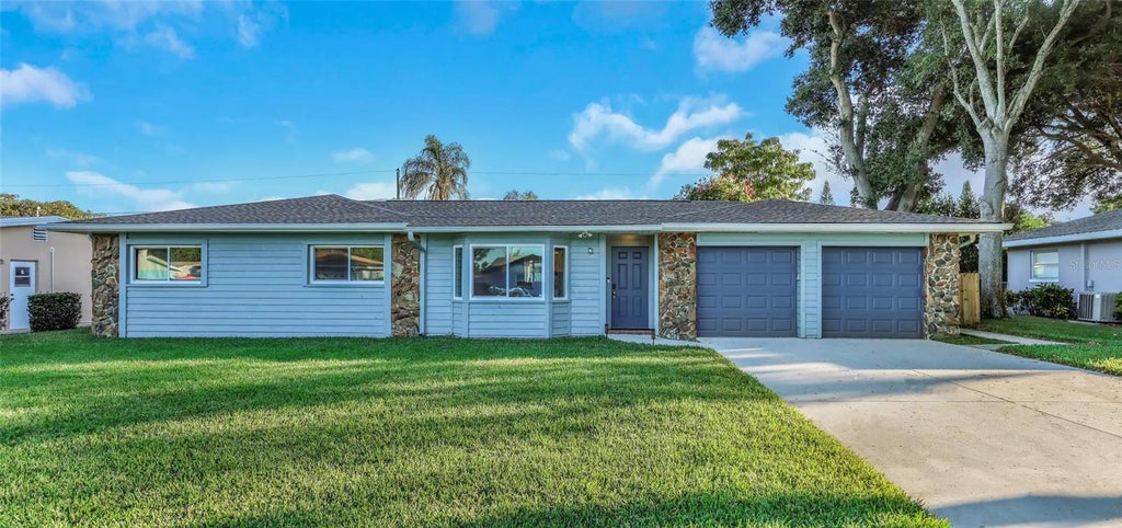 Photo of 1523 Tangerine Street, Clearwater, FL 33756 (MLS # TB8560991)