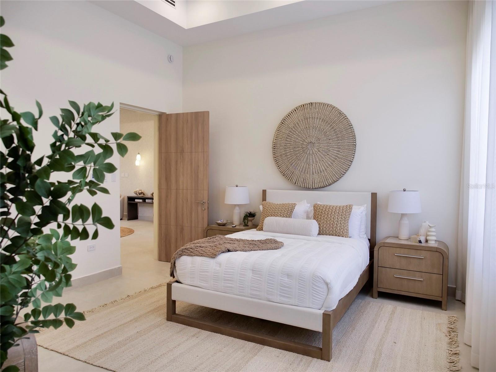 FOUR SEASONS RESORT - Residential