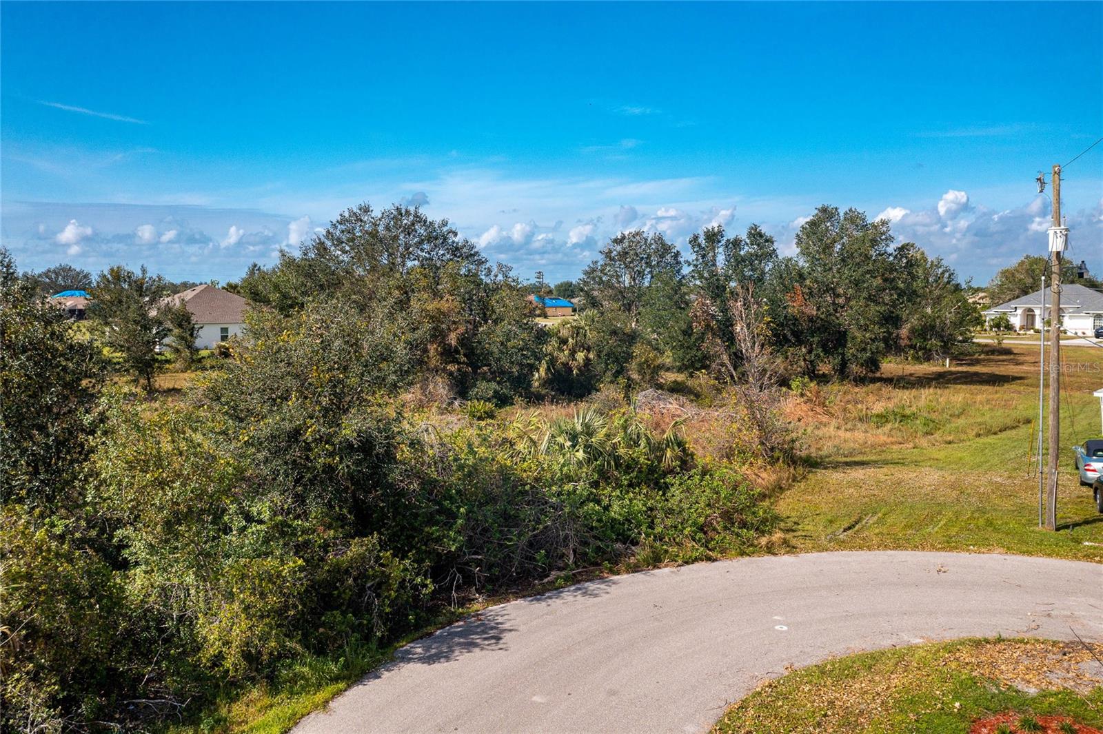 PUNTA GORDA ISLES SEC 20 - Land