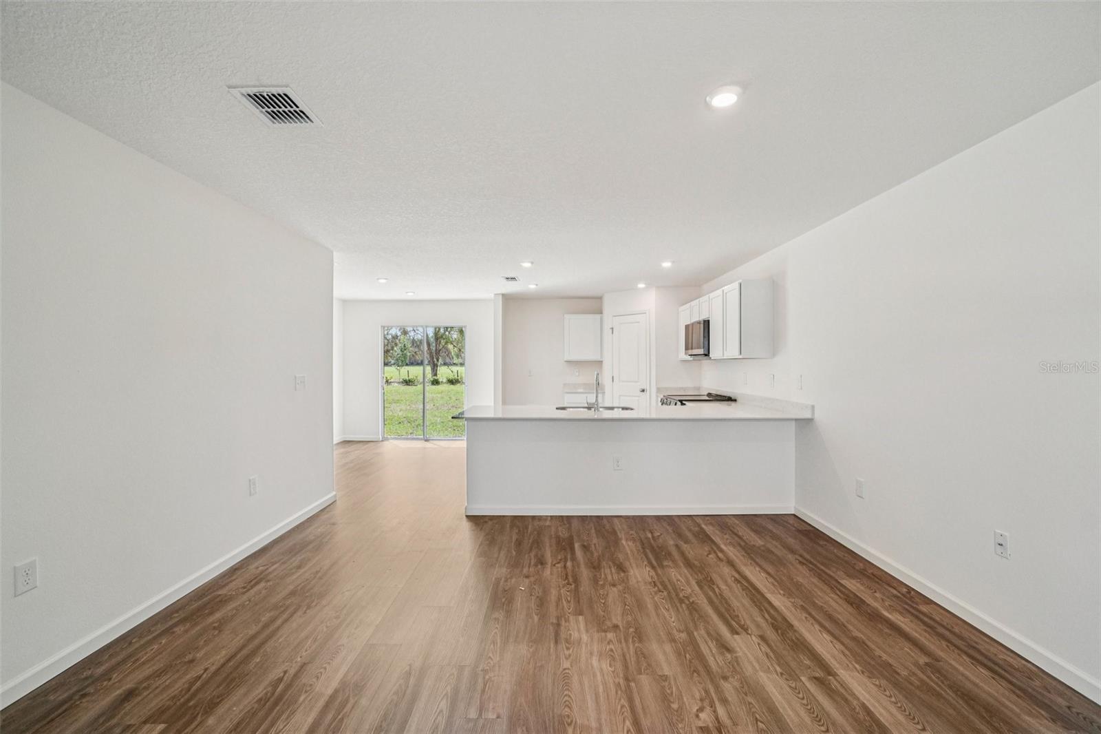 SUMTER VILLAS PHASE FIVE - Residential