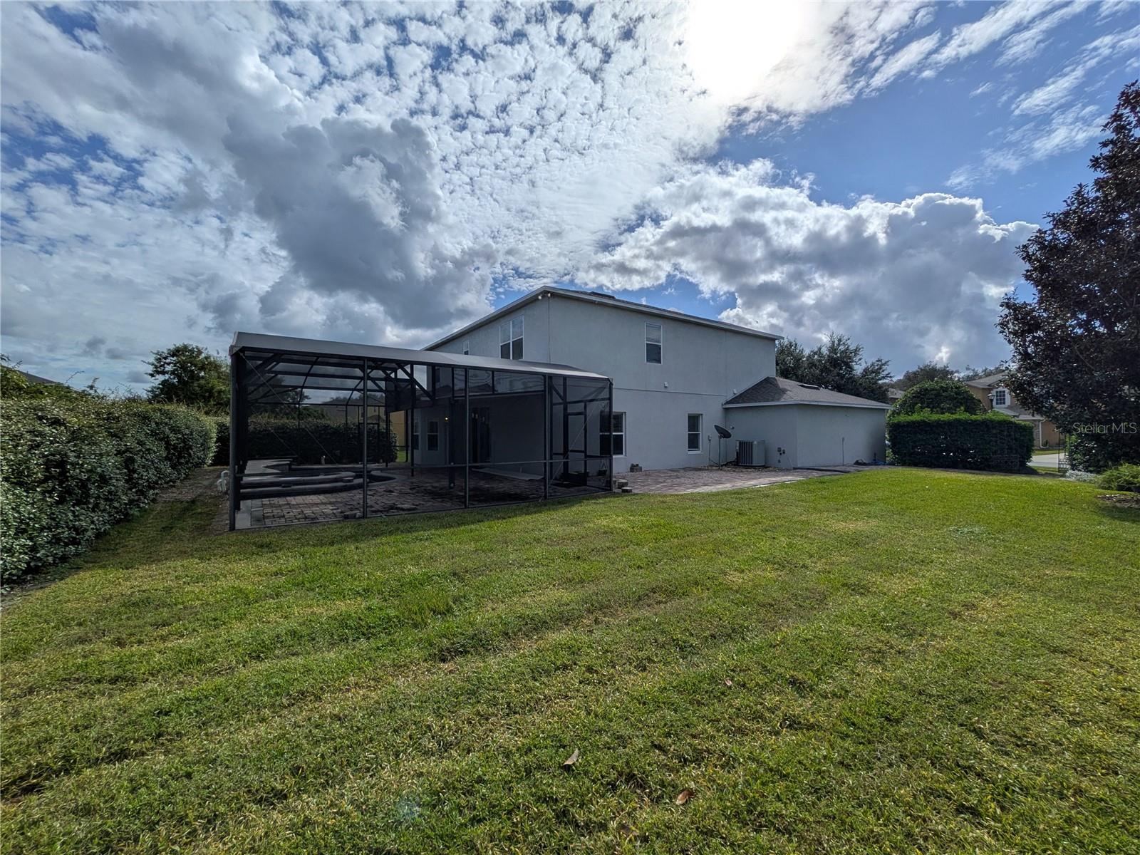 NORTH SHORE/LK HART PRCL 01 PH 01 - Residential Lease