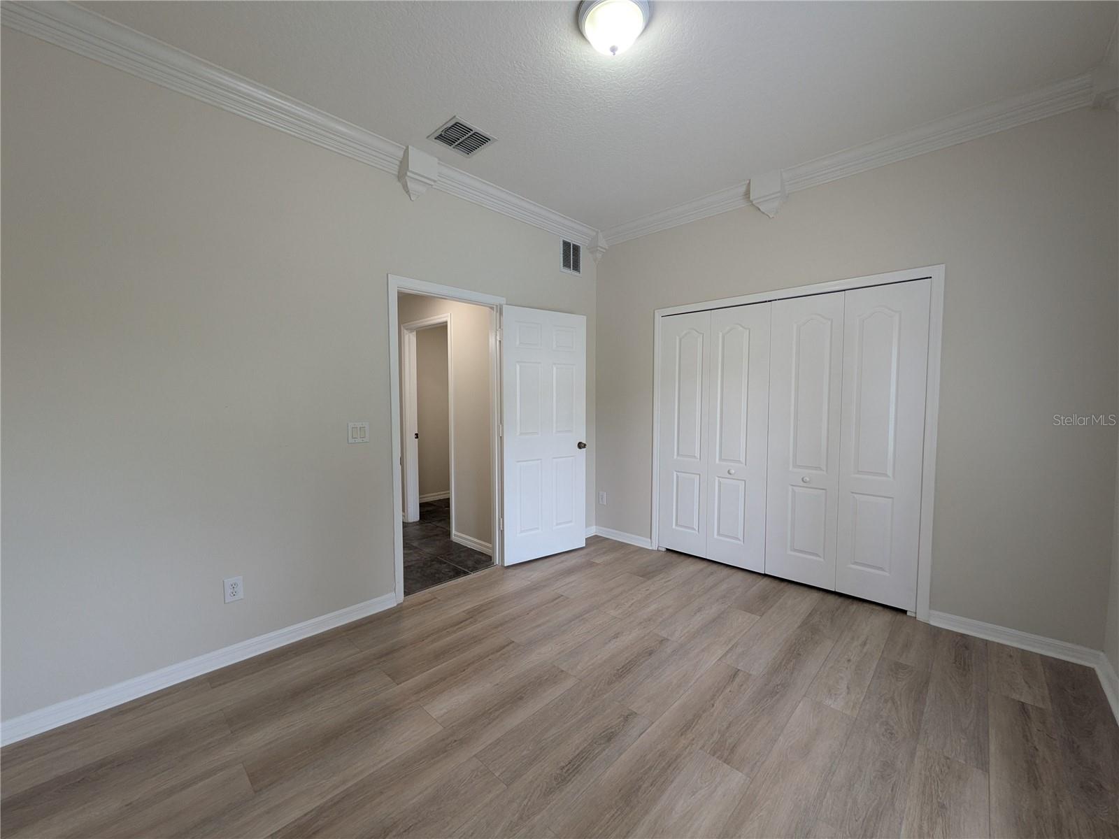 NORTH SHORE/LK HART PRCL 01 PH 01 - Residential Lease