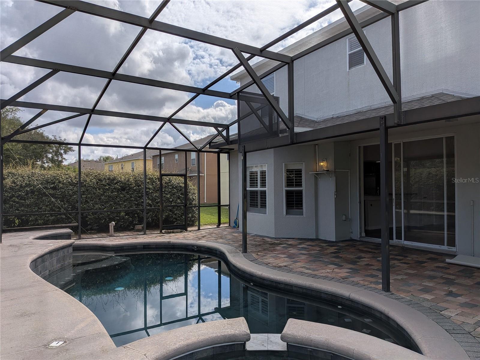 NORTH SHORE/LK HART PRCL 01 PH 01 - Residential Lease