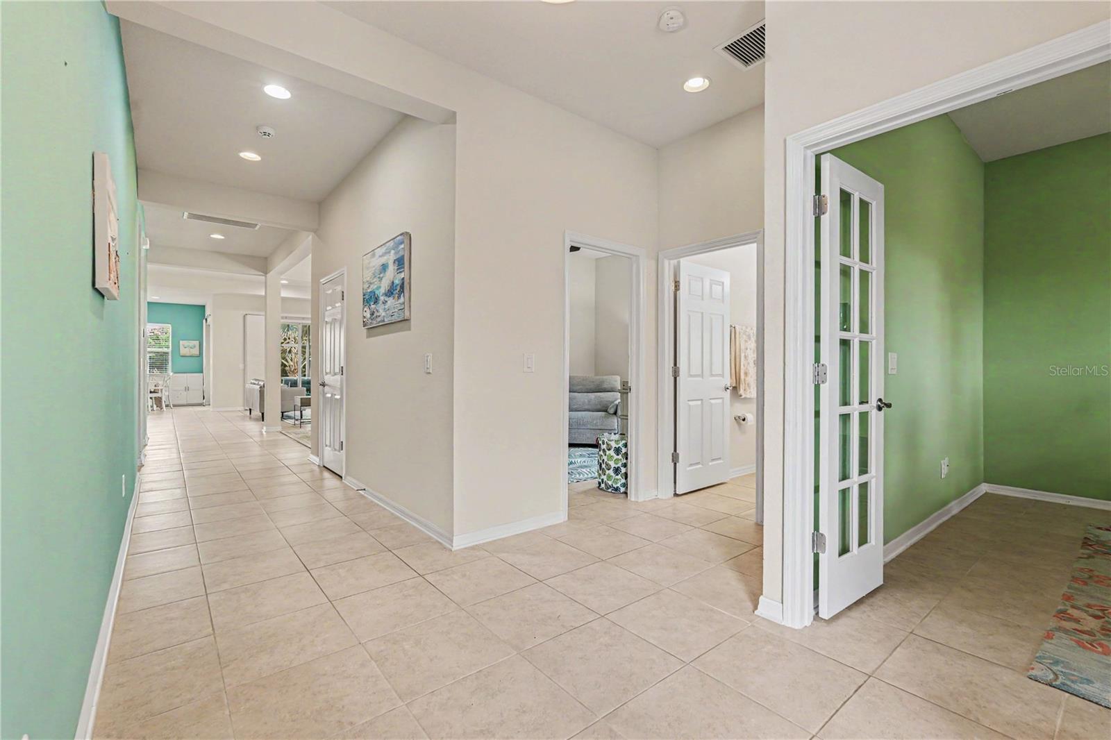 MIRABAY PRCL 22 - Residential