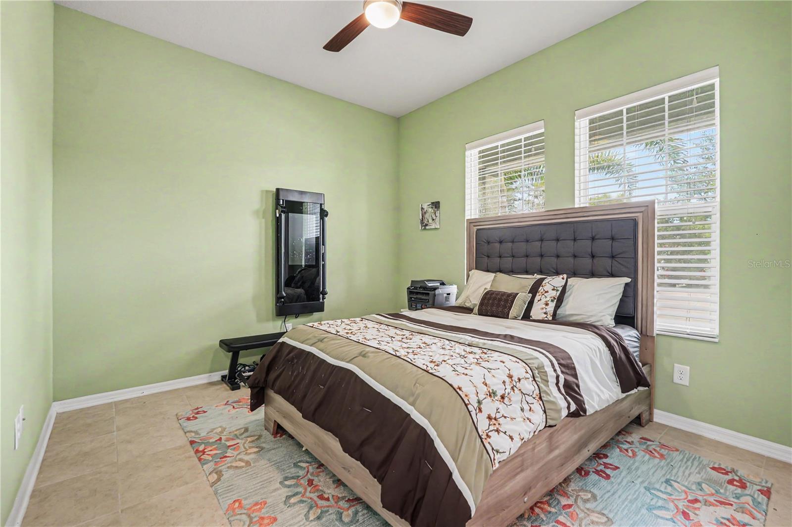 MIRABAY PRCL 22 - Residential