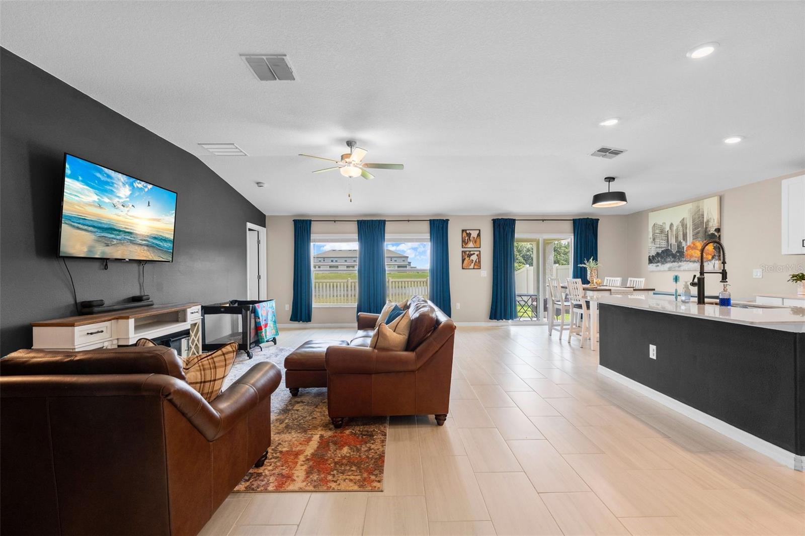 13608 SUNSET SAPPHIRE COURT