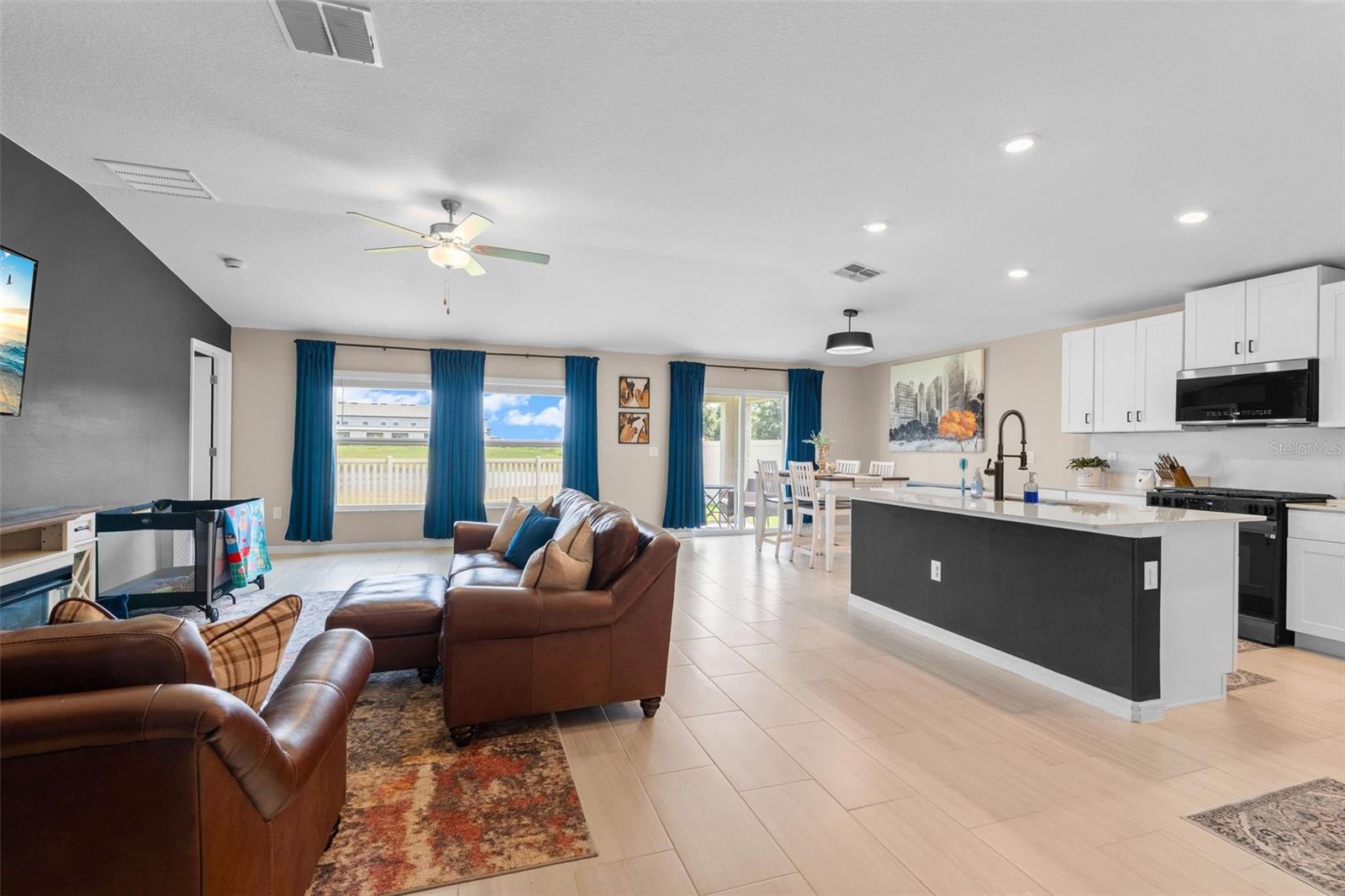 13608 SUNSET SAPPHIRE COURT