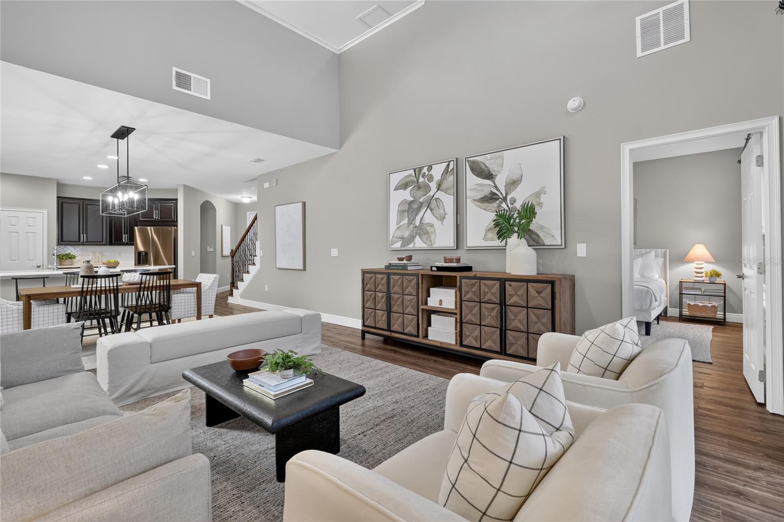 517 RED ROSE LANE
