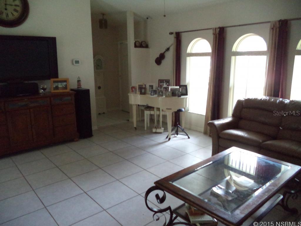 Florida Shores 01 - Residential