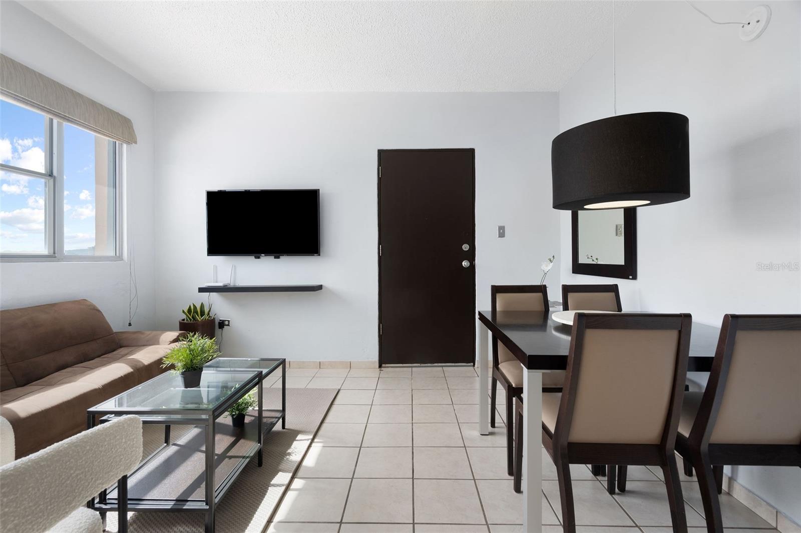 BRISAS DE SAN JUAN 606 - Residential Lease