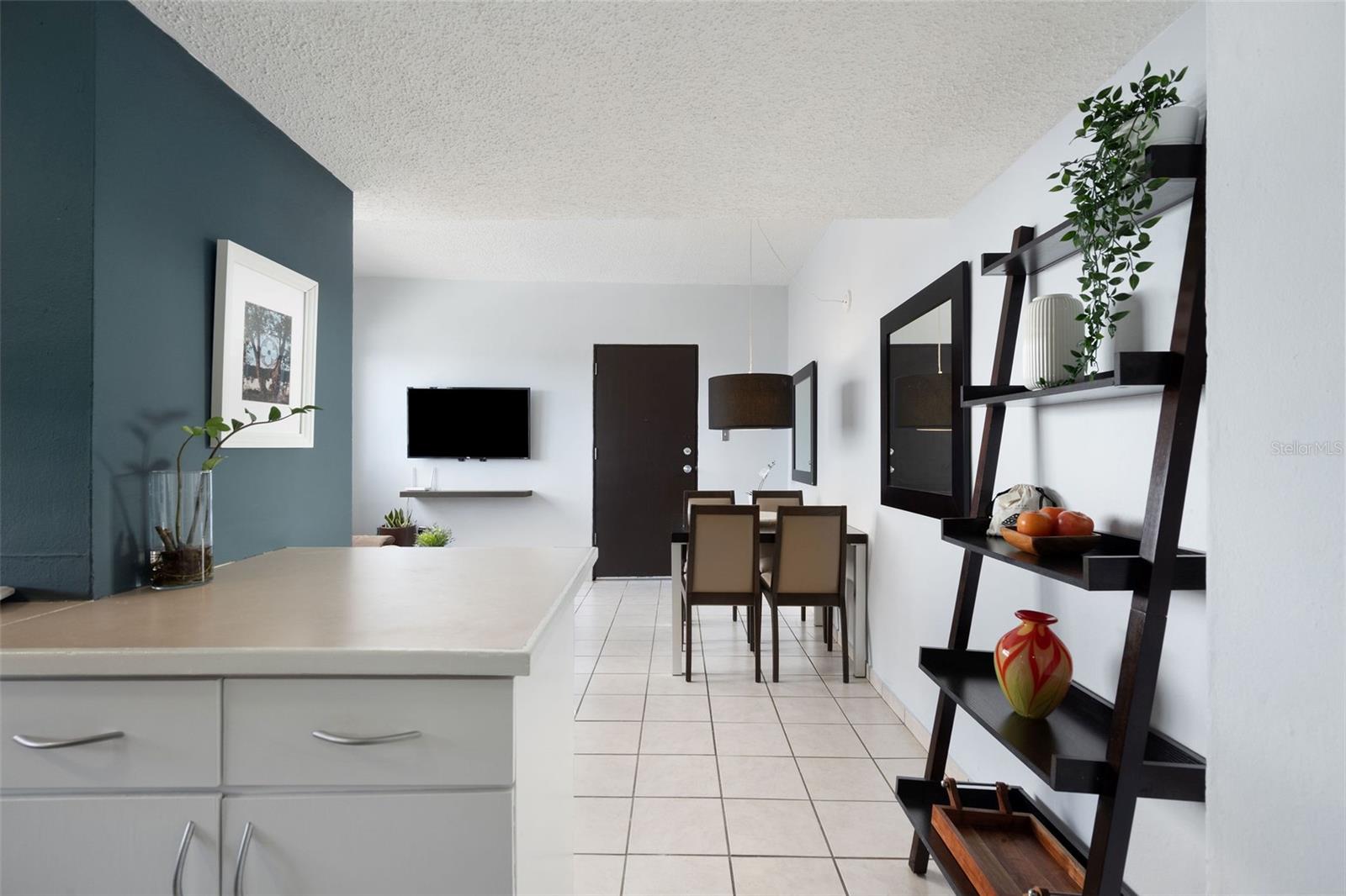 BRISAS DE SAN JUAN 606 - Residential Lease