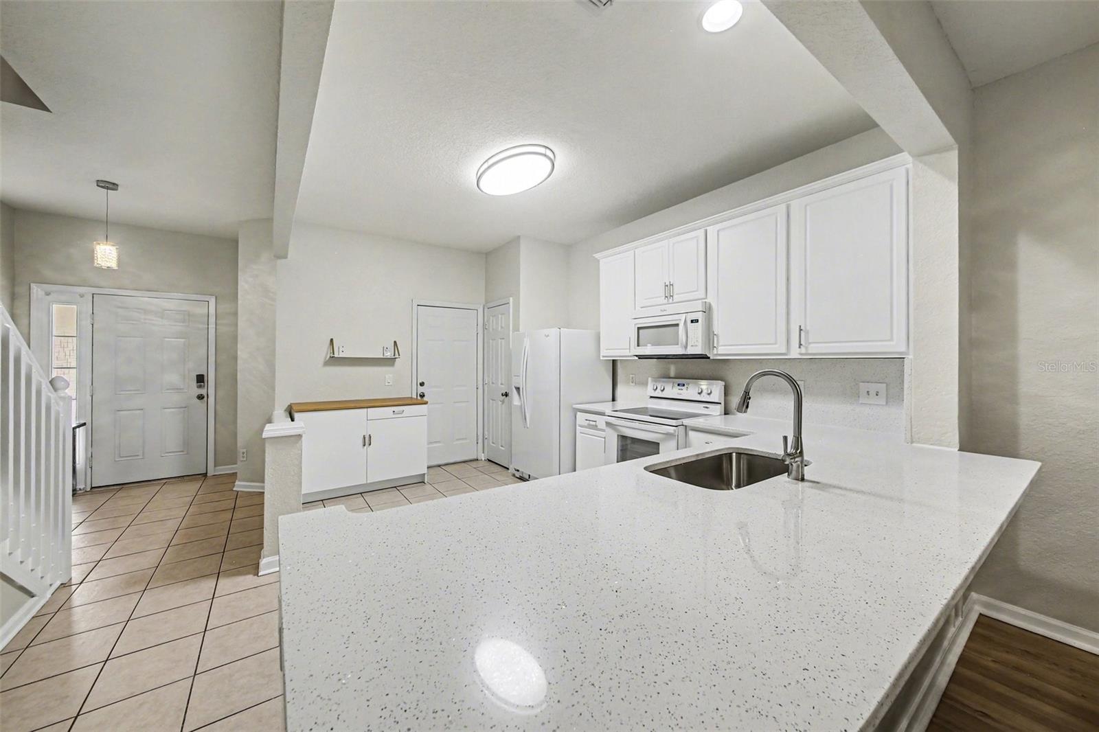 DUNWOODY COMMONS PH 2 - Residential