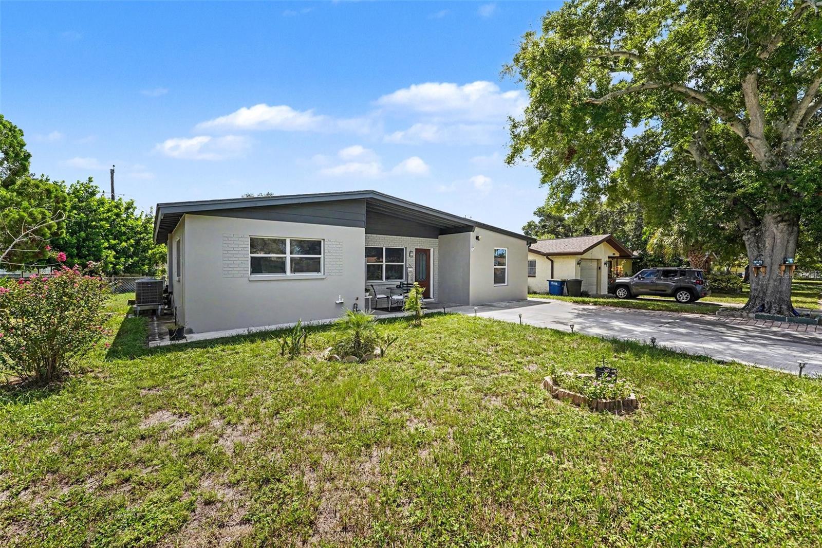 1935 ATLANTIS DRIVE