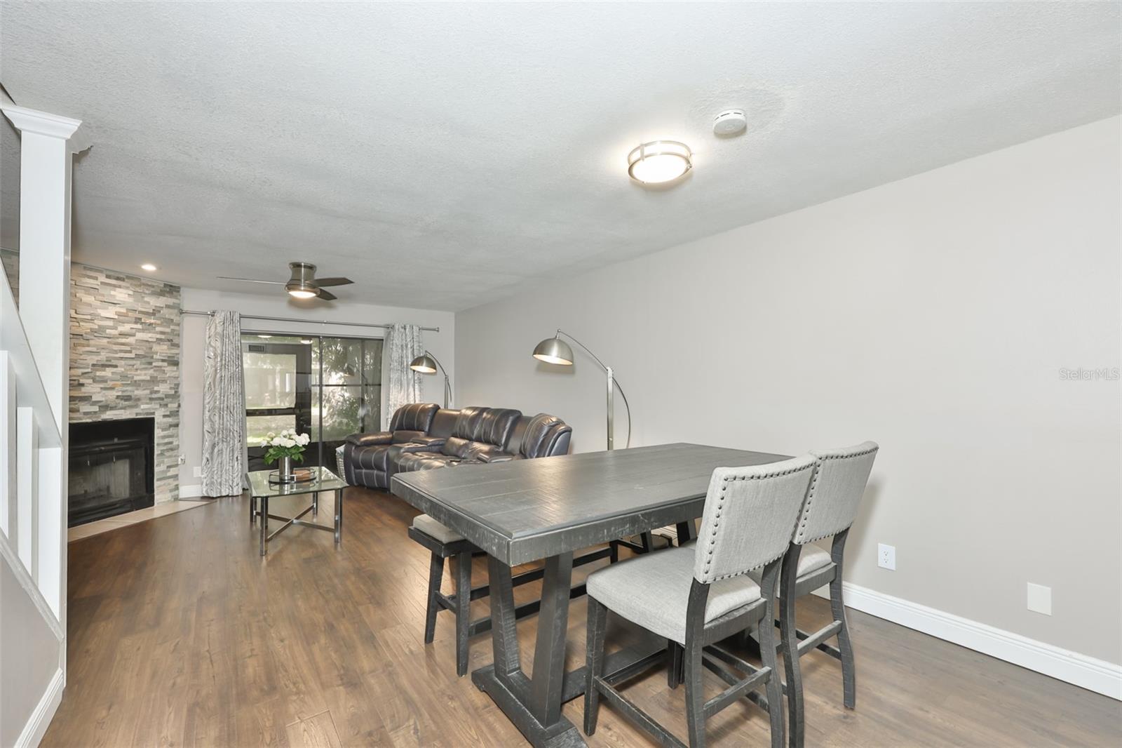 WHITNEY LAKES - Residential