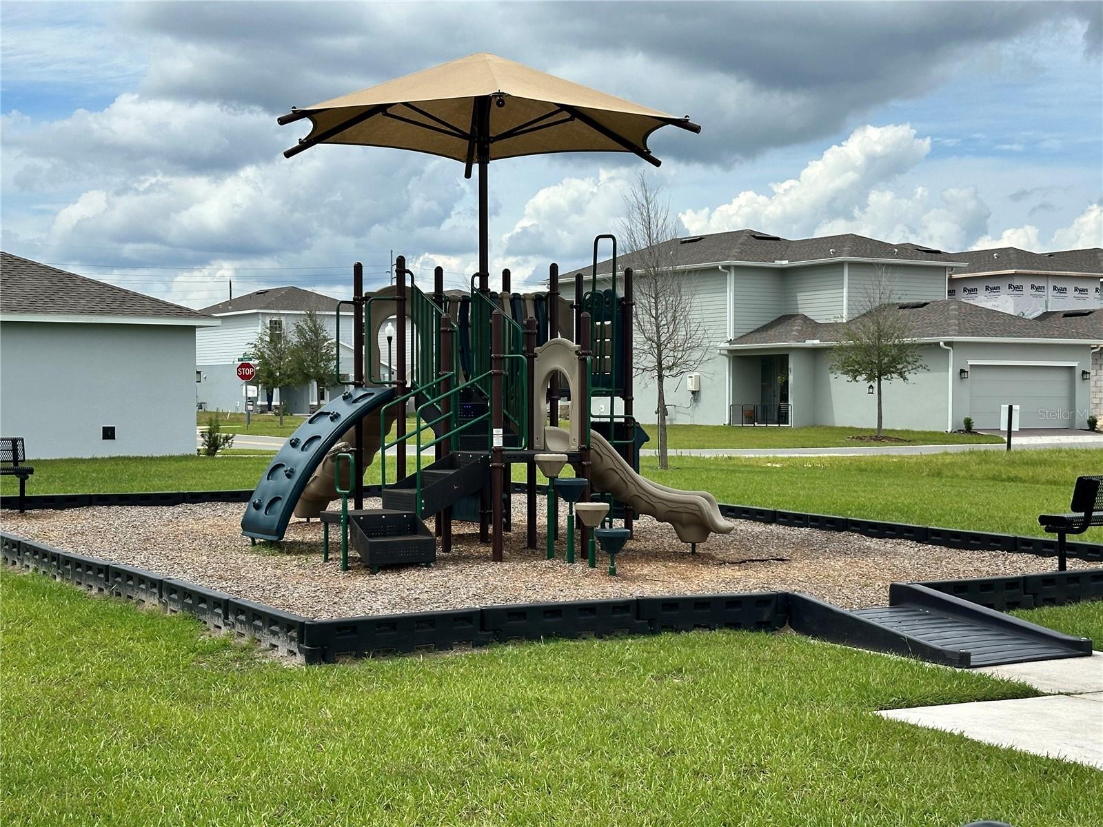 PARKVIEW PRESERVE - Residential Lease
