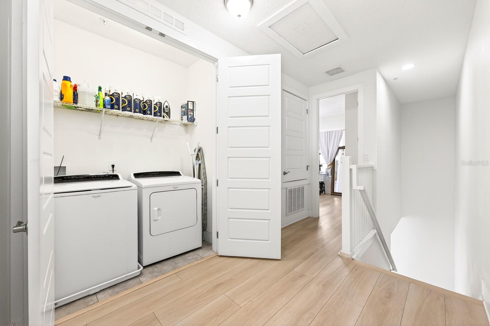 LIVE/WORK UNS/UPTOWN AVALON - Residential