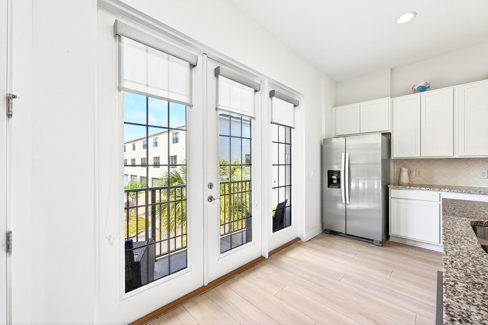 LIVE/WORK UNS/UPTOWN AVALON - Residential