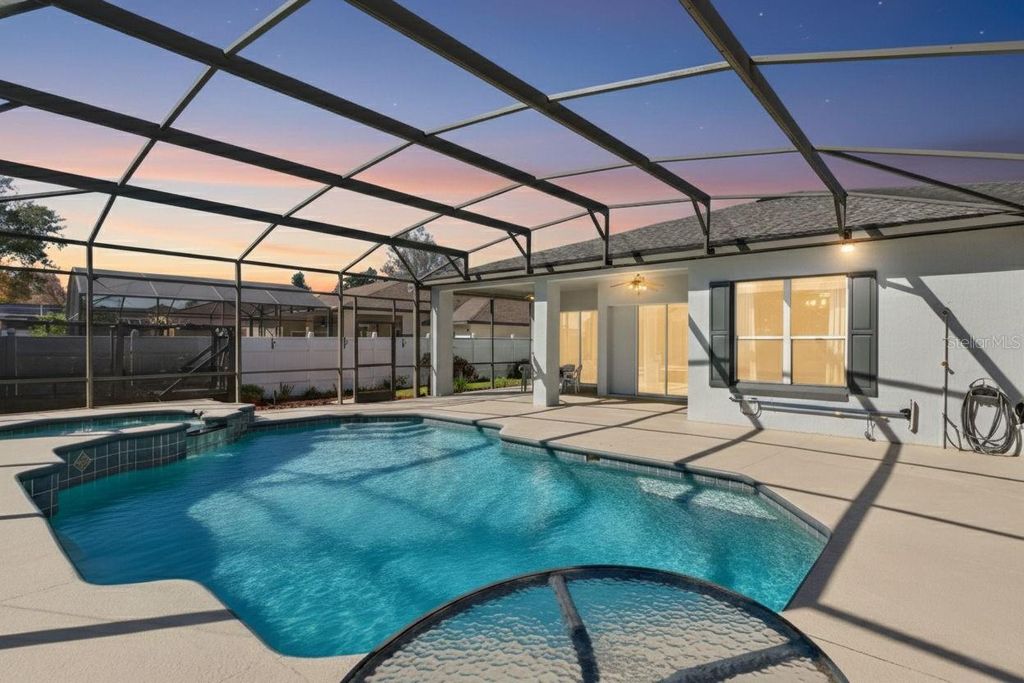 Photo of 365 Via Bianca Drive, Davenport, FL 33896 (MLS # G5108015)