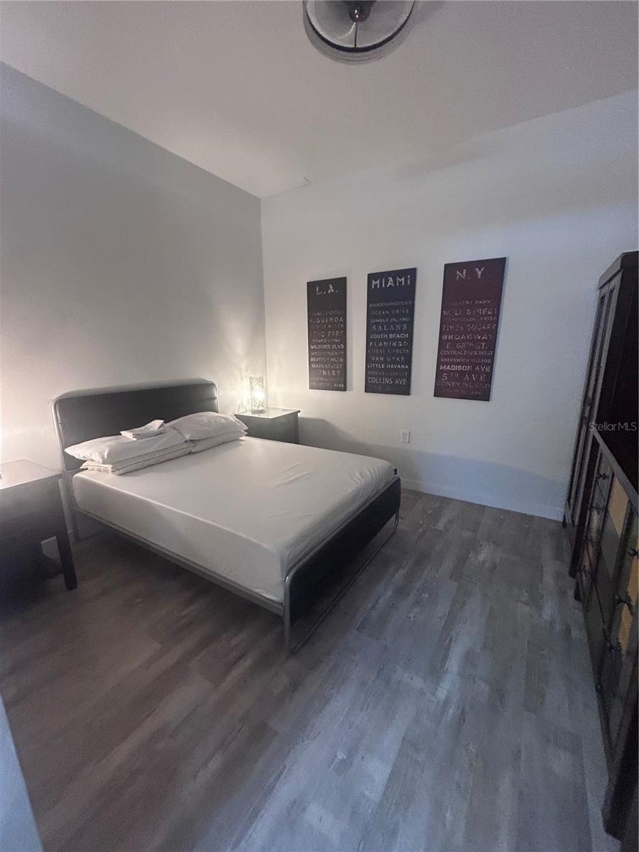 FORTUNE LAKES - Residential Lease