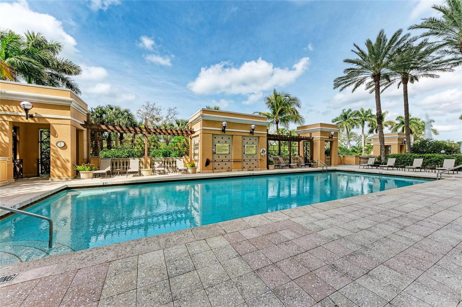 750 N TAMIAMI TRAIL 814