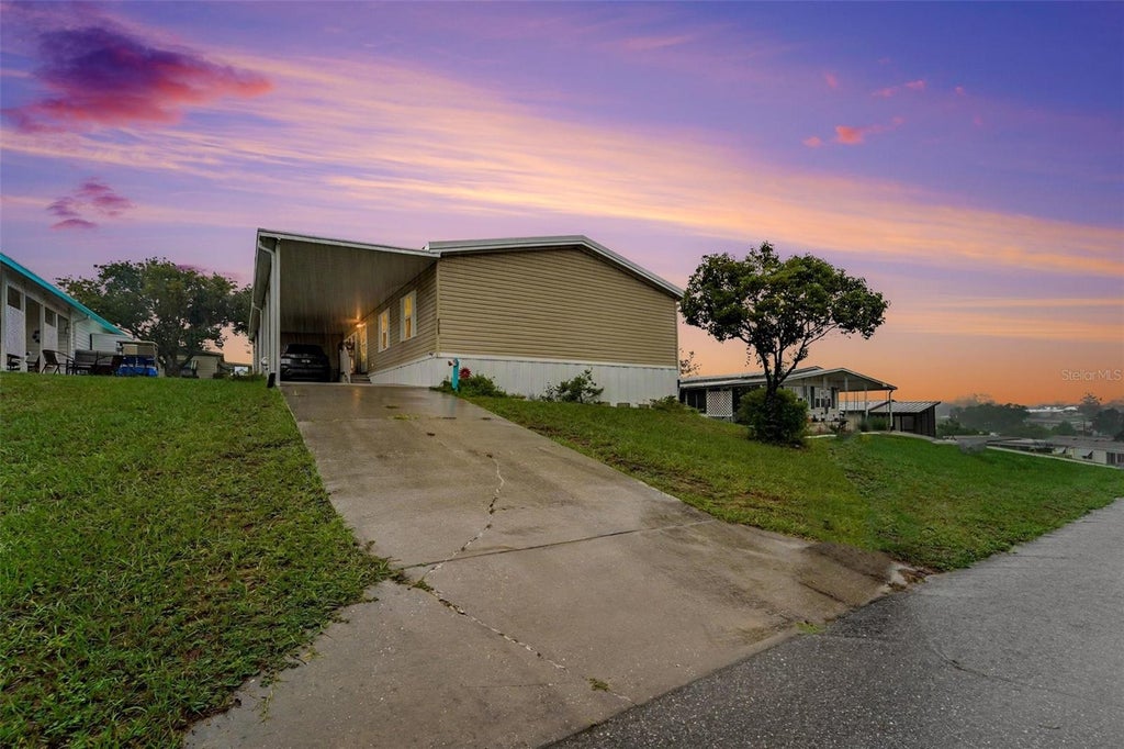 Photo of 8043 Tower Street, Brooksville, FL 34613 (MLS # TB8556590)