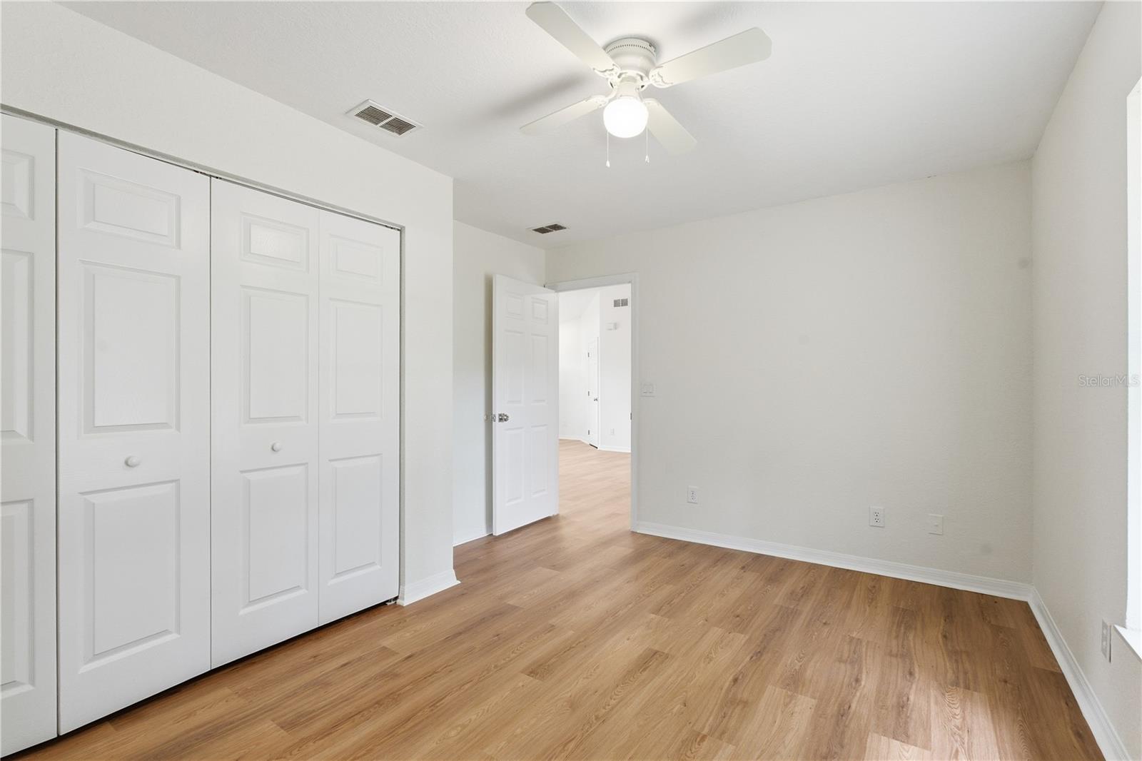 SILVER SPGS SHORES UN 24 - Residential