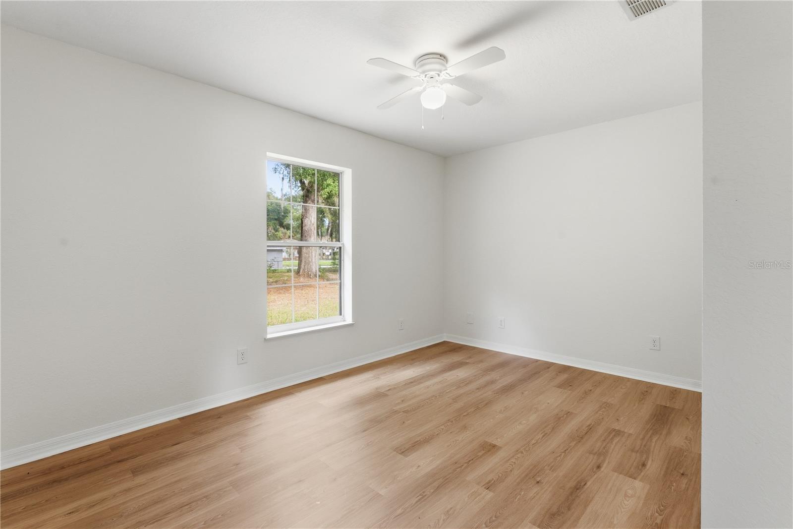 SILVER SPGS SHORES UN 24 - Residential