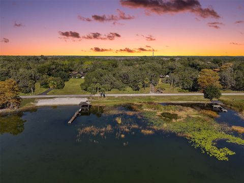 Tiny photo for 9345 Silver Lake Drive, Leesburg, FL 34788 (MLS # G5104943)