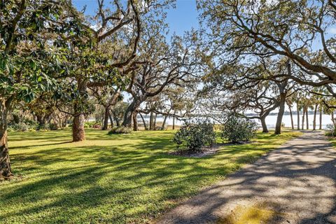 Tiny photo for 9345 Silver Lake Drive, Leesburg, FL 34788 (MLS # G5104943)