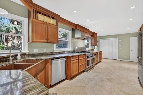 Tiny photo for 9345 Silver Lake Drive, Leesburg, FL 34788 (MLS # G5104943)