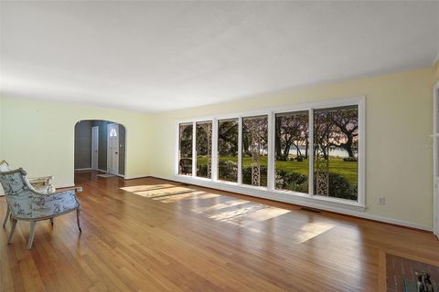 Tiny photo for 9345 Silver Lake Drive, Leesburg, FL 34788 (MLS # G5104943)