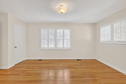 Tiny photo for 9345 Silver Lake Drive, Leesburg, FL 34788 (MLS # G5104943)