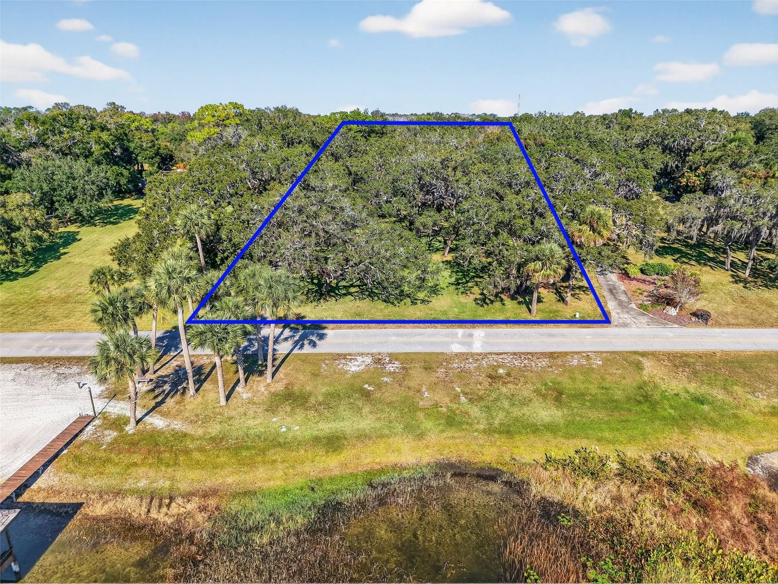 SILVER LAKE ESTATES SUB - Residential