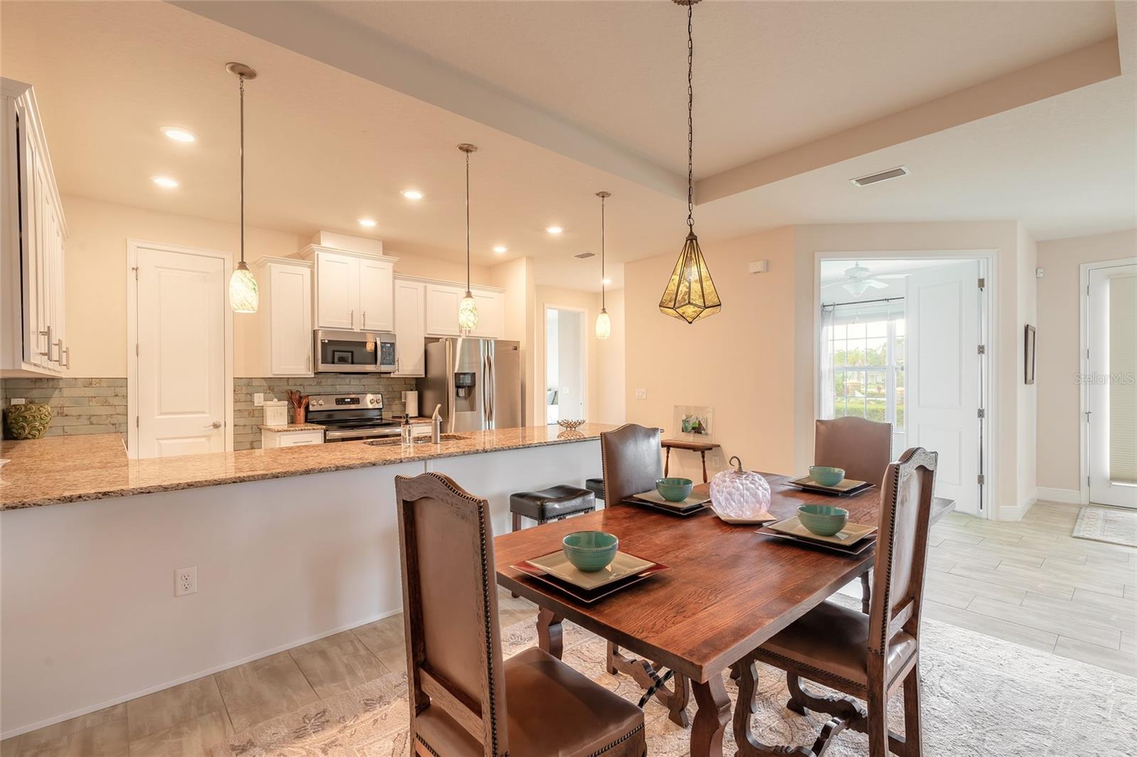 HUNTINGTON VILLAS PH 1B - Residential