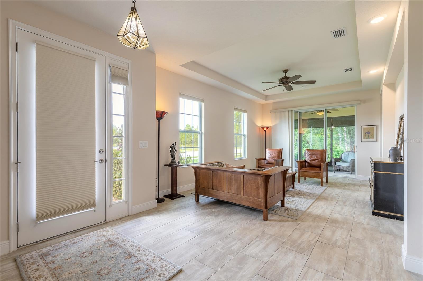 HUNTINGTON VILLAS PH 1B - Residential