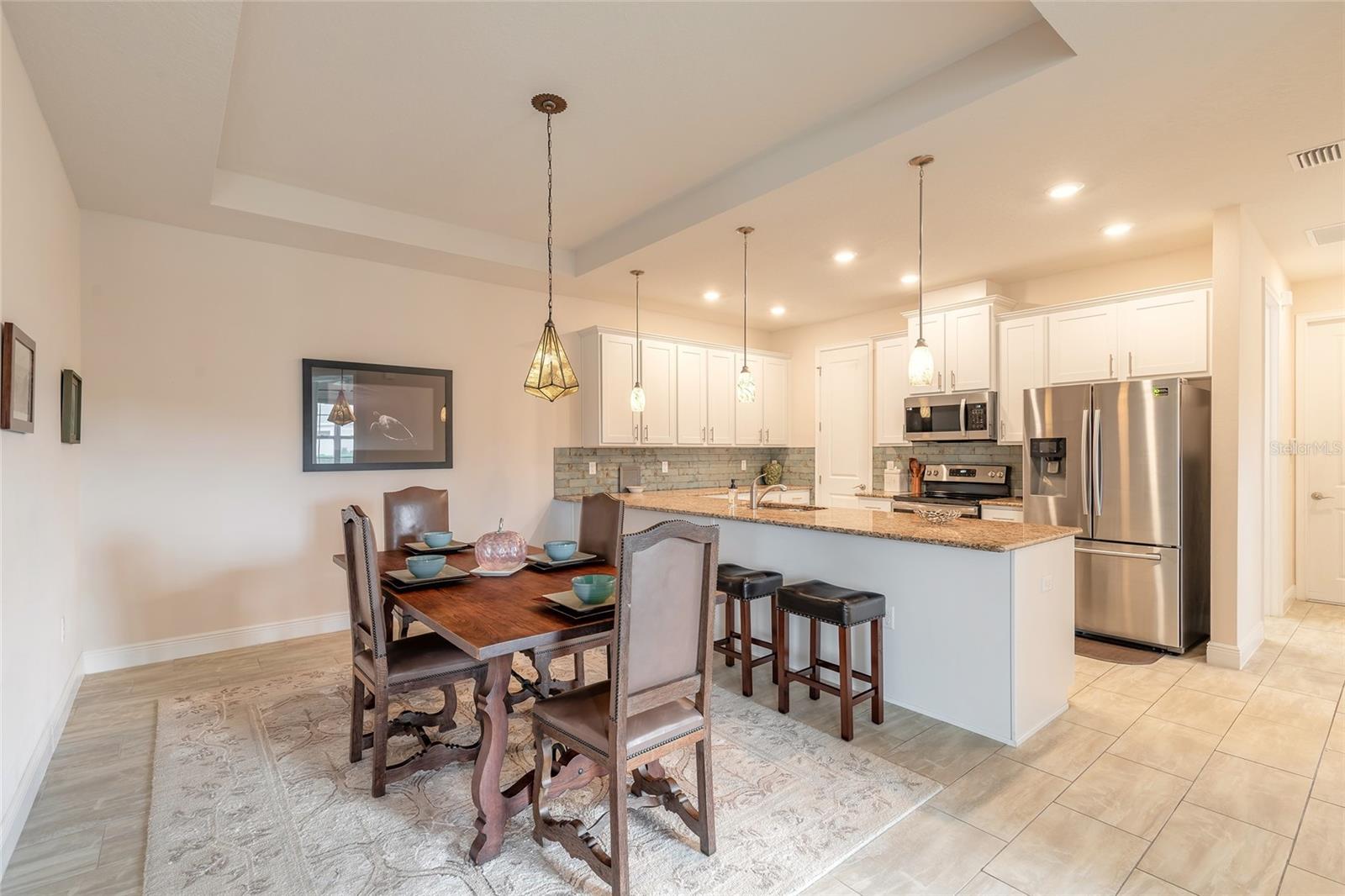 HUNTINGTON VILLAS PH 1B - Residential