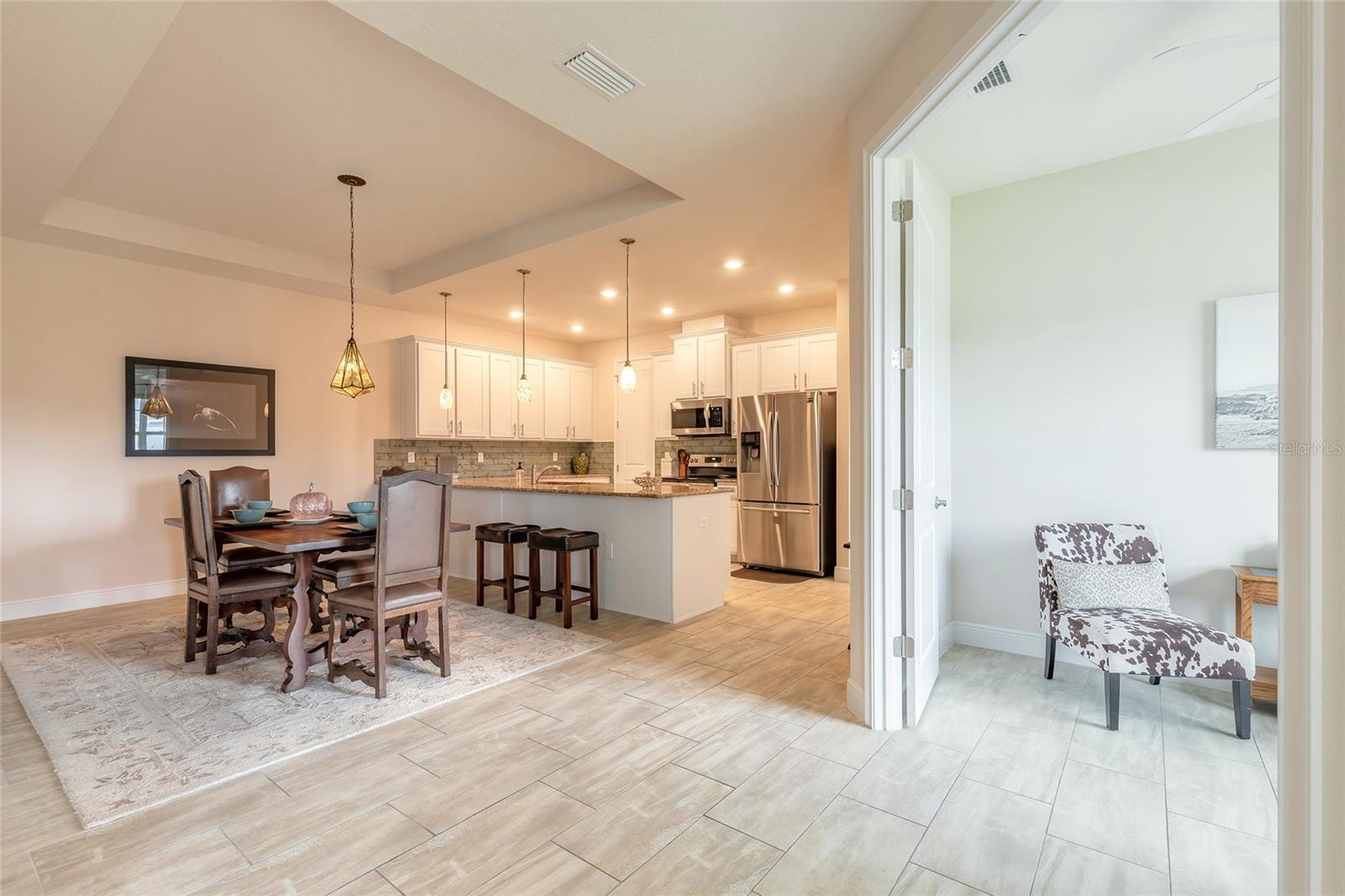 HUNTINGTON VILLAS PH 1B - Residential