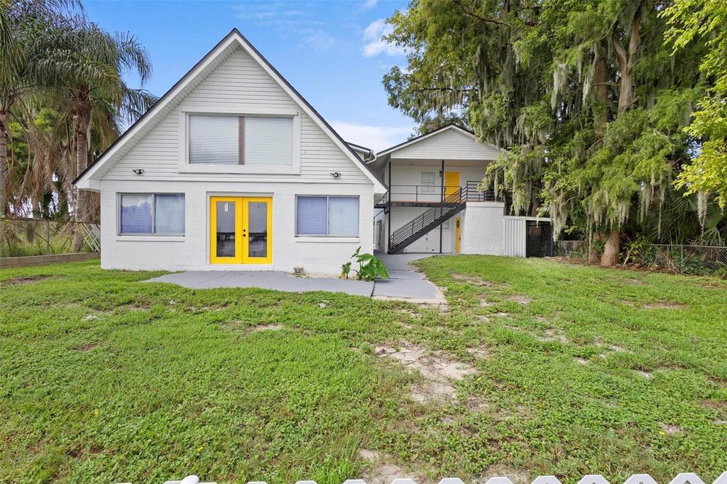 Photo of 1824 Lake Street, Oviedo, FL 32765 (MLS # O6387414)