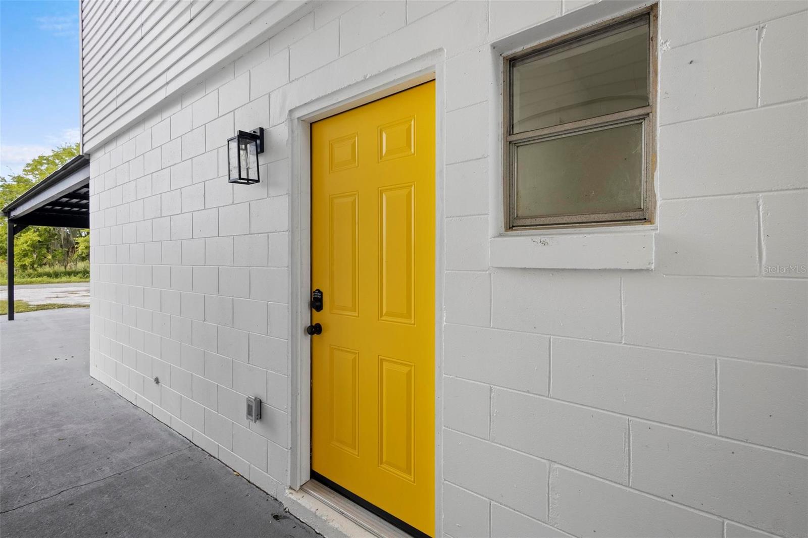 MINERAL SPRING PARK - Residential