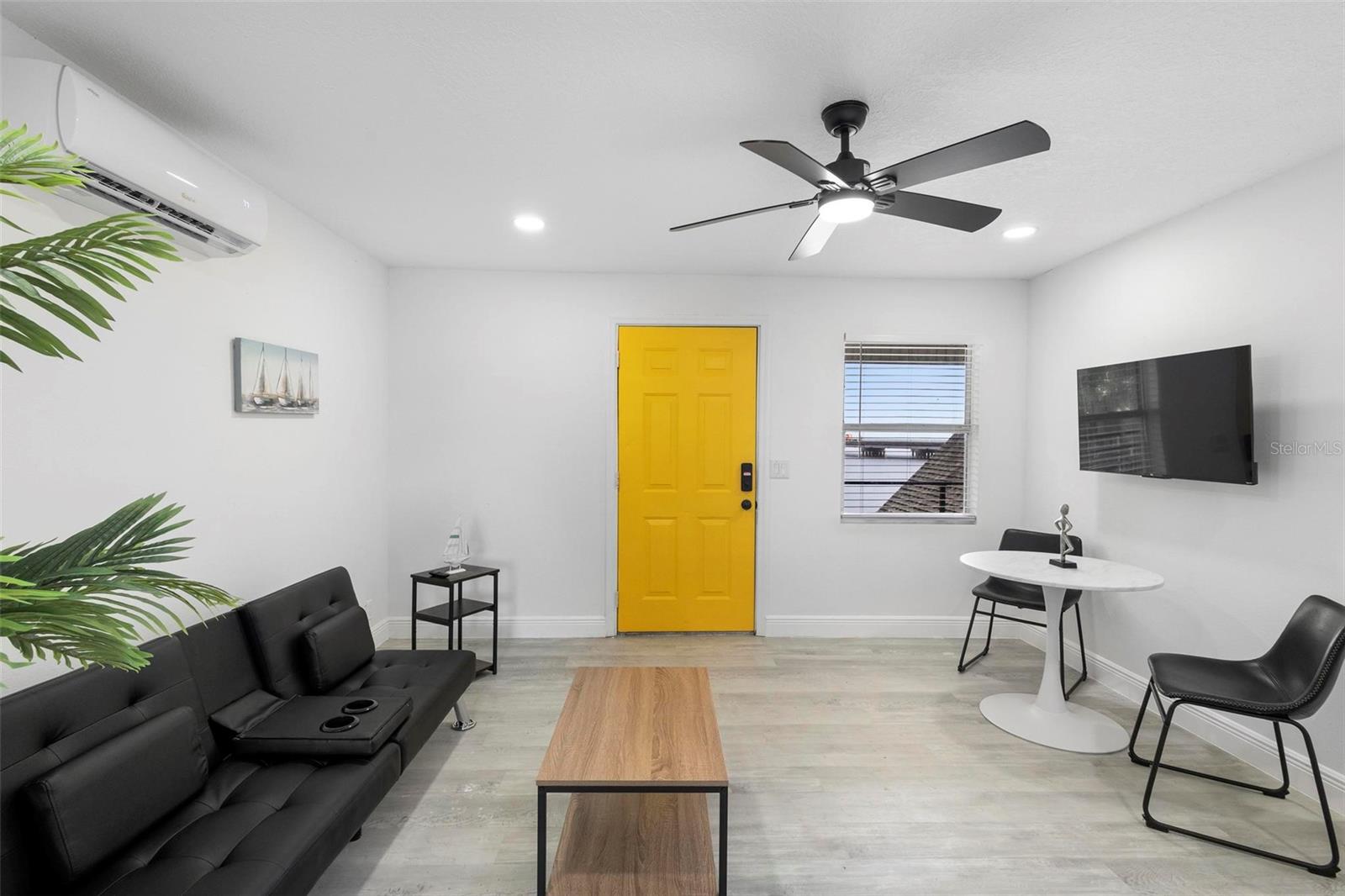 MINERAL SPRING PARK - Residential