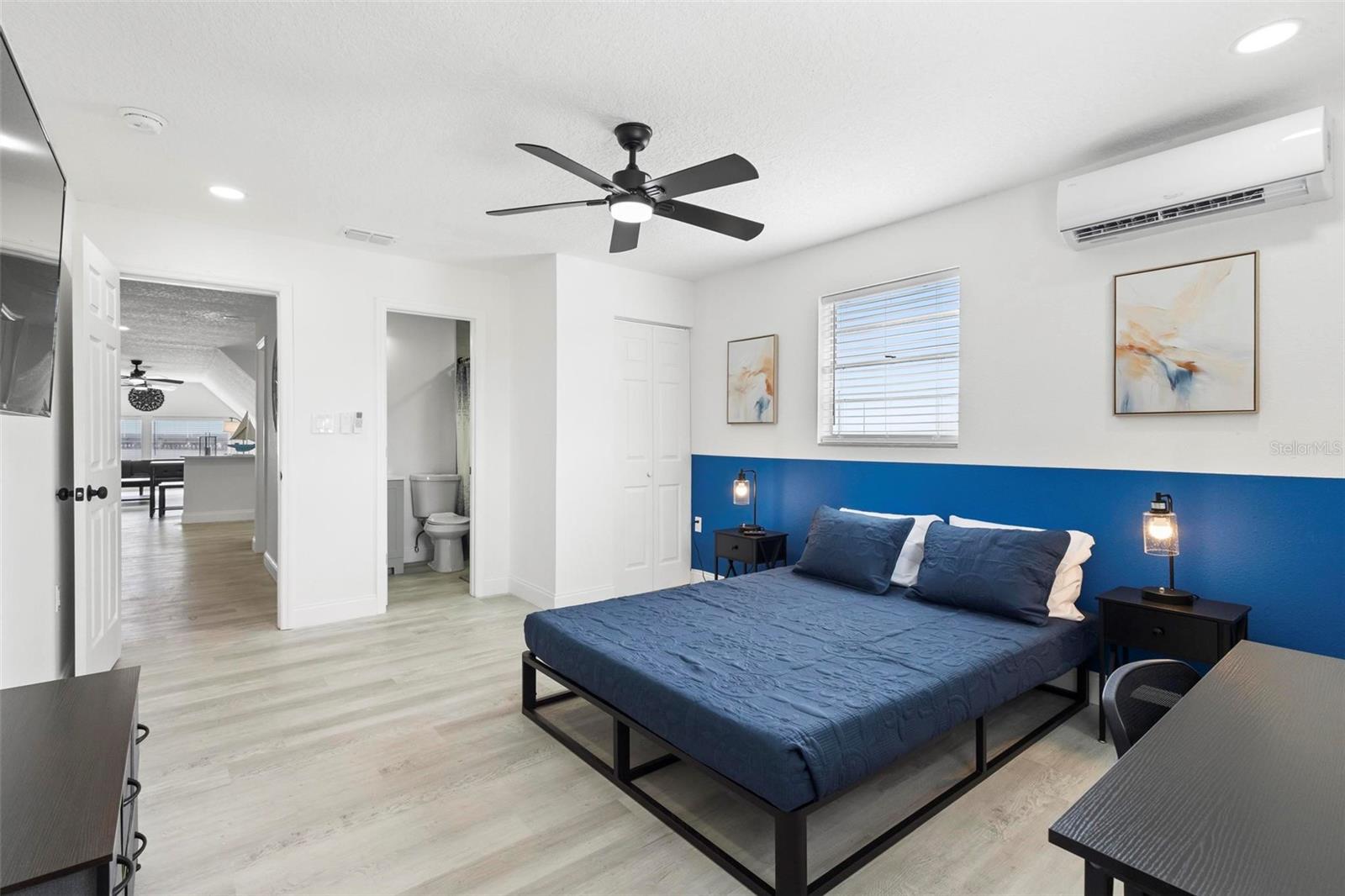 MINERAL SPRING PARK - Residential