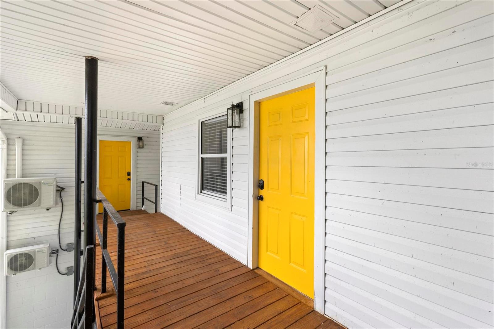 MINERAL SPRING PARK - Residential