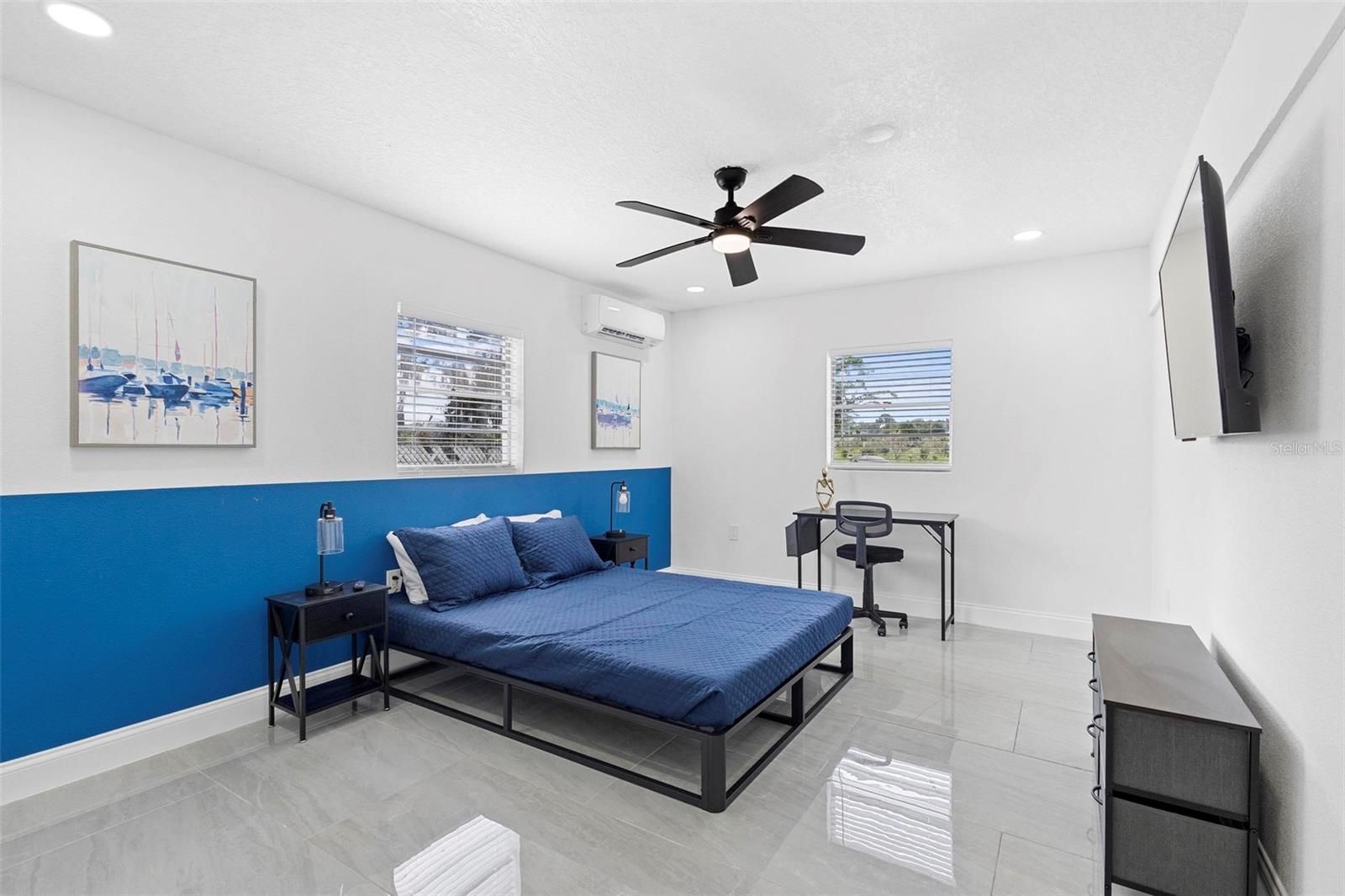 MINERAL SPRING PARK - Residential