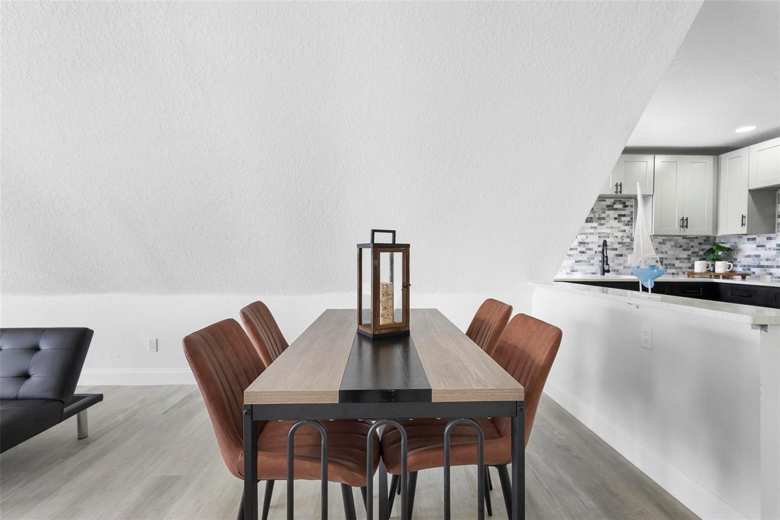 MINERAL SPRING PARK - Residential