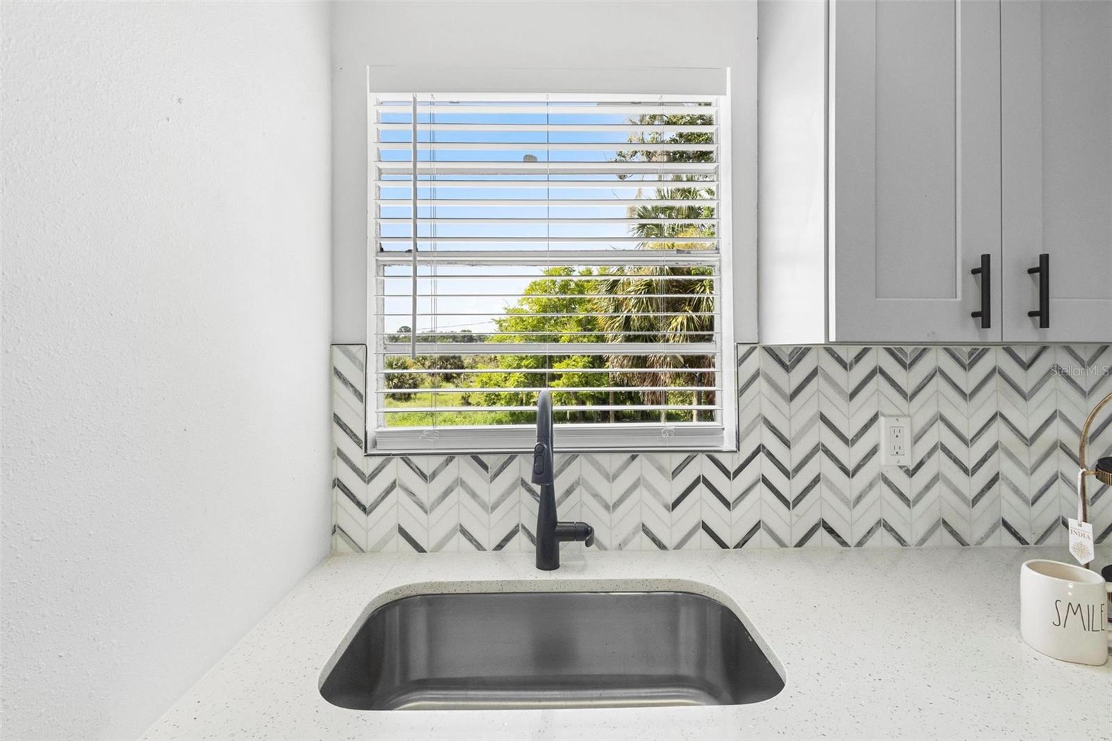 MINERAL SPRING PARK - Residential